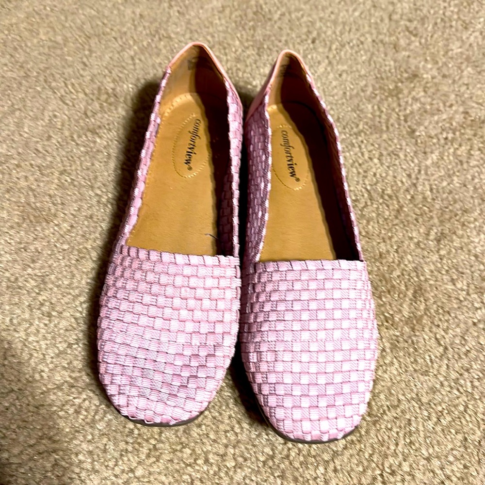 Cute Pink Slip-ins by Comfort View
